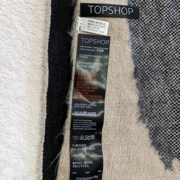 Topshop Cat Blanket Scarf/Wrap - Picture 3 of 5